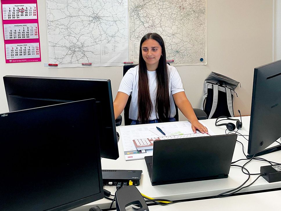 Azubine Amina Ali am PC.